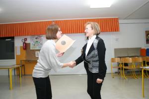 Prejemnica priznanja Anica Podlesnik je snovalka številnih pesmi